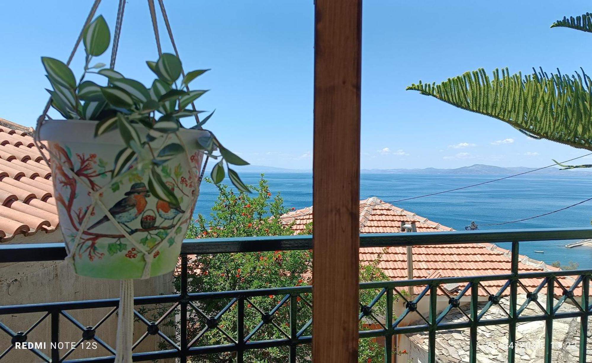 Mesonisi Με Υπέροχη Θέα Στον Παγασητικό!! Villa Áfissos Eksteriør bilde