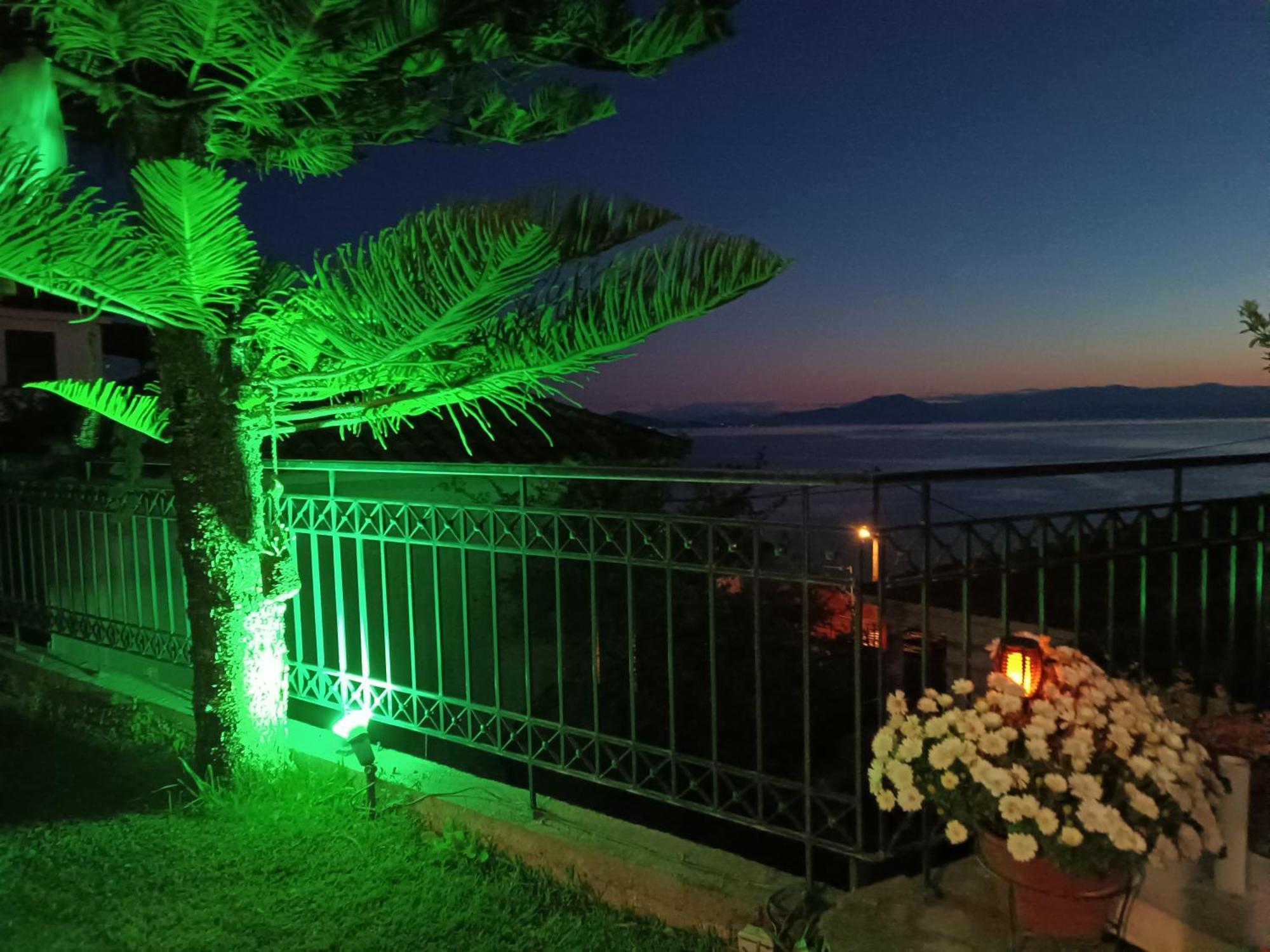 Mesonisi Με Υπέροχη Θέα Στον Παγασητικό!! Villa Áfissos Eksteriør bilde